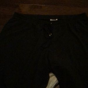 Avenue, Black,knit Capri size 26/28